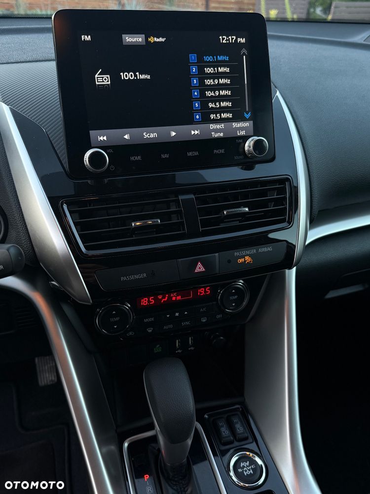 Mitsubishi Eclipse Cross - 17