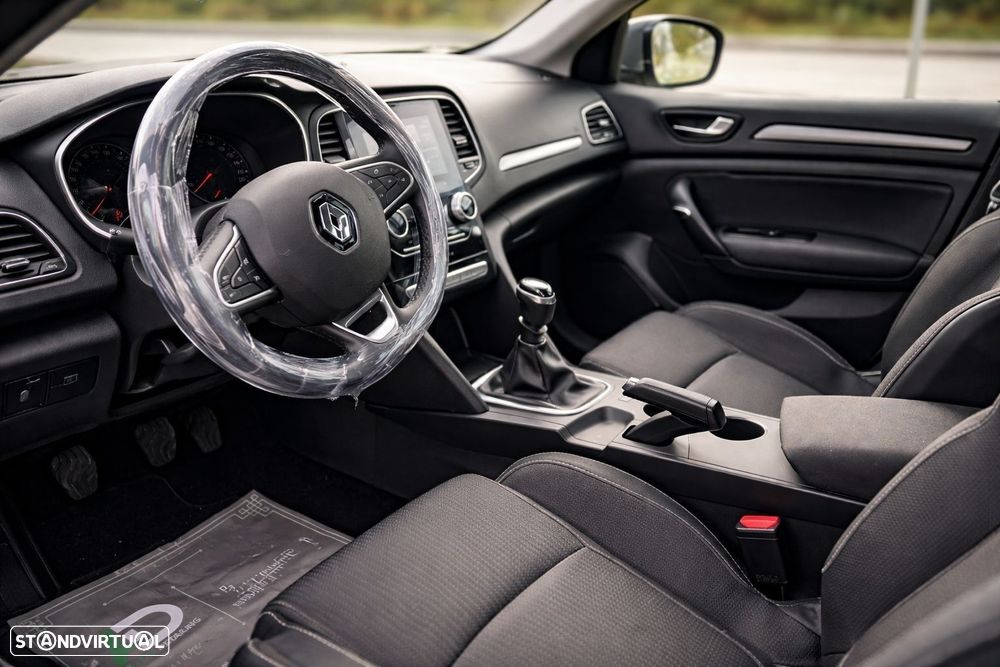 Renault Mégane BLUE dCi 115 BUSINESS EDITION - 11