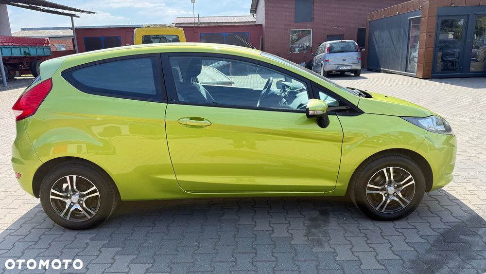 Ford Fiesta 1.25 Champions Edition - 4