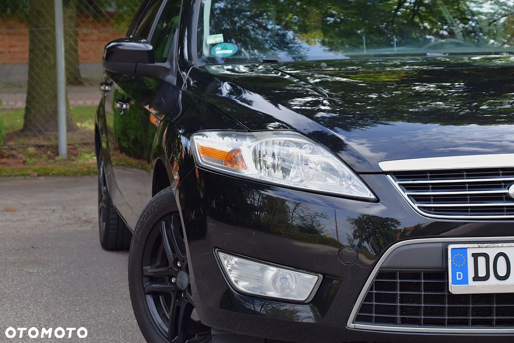 Ford Mondeo 2.0 Ghia X - 8