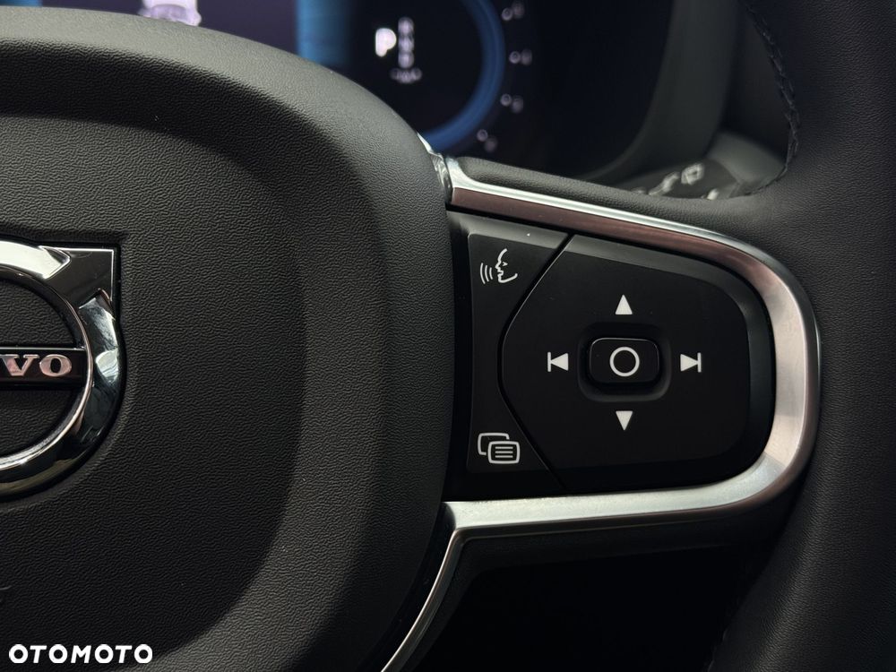 Volvo XC 60 - 23