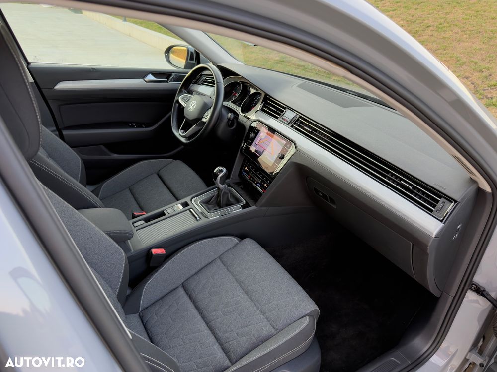 Volkswagen Passat 2.0 TDI SCR Business - 26