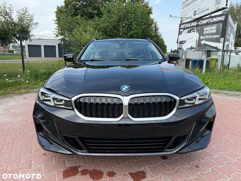 BMW Seria 3 320e PHEV sport - 4