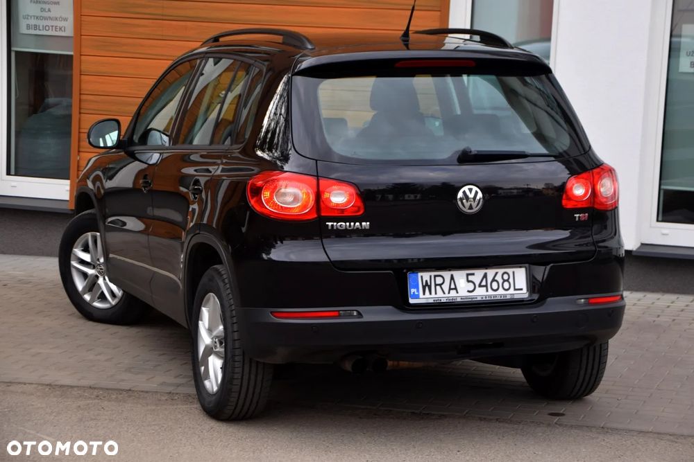 Volkswagen Tiguan - 9