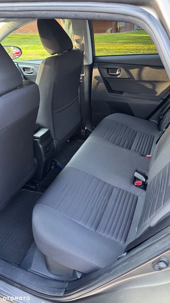 Toyota Auris Hybrid 135 Comfort - 12