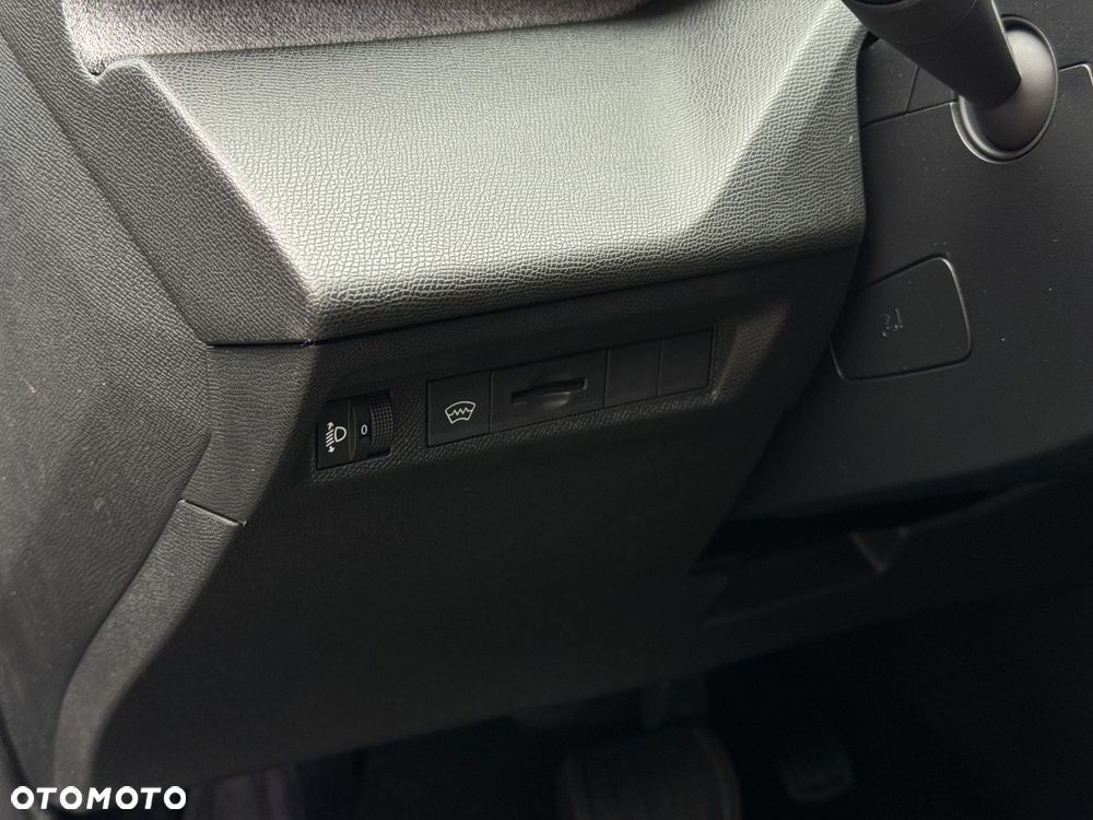 Peugeot 308 1.5 BlueHDi Allure Pack S&S EAT8 - 23