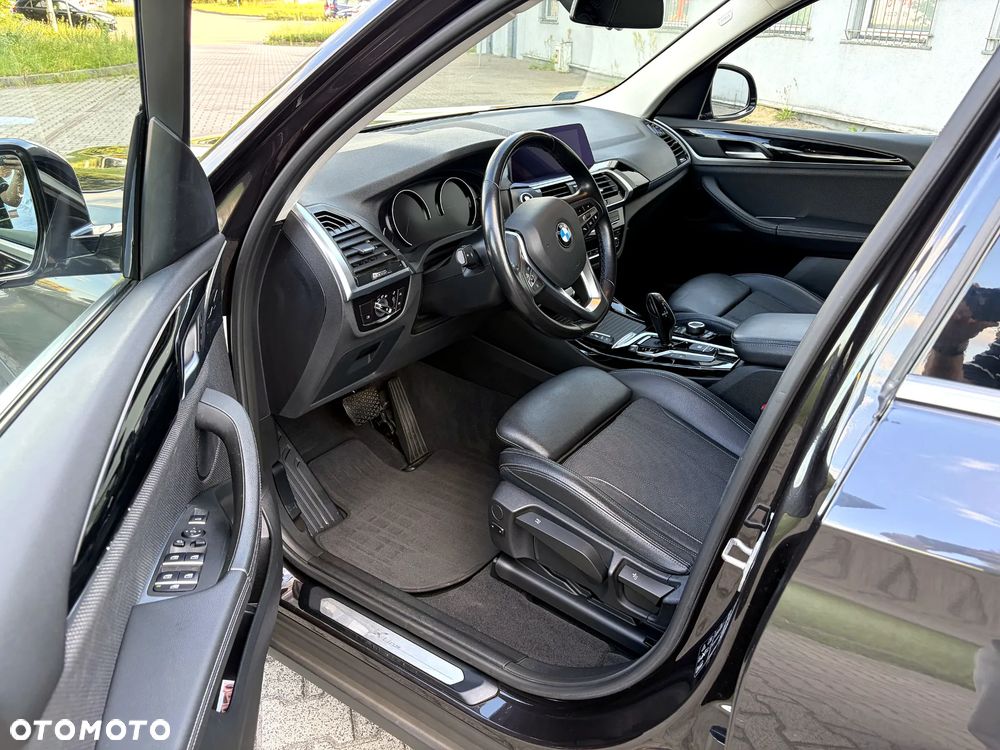 BMW X3 xDrive20i - 14