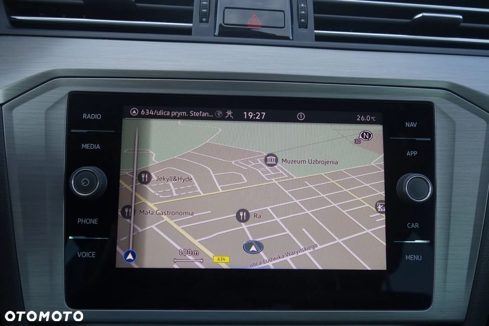 Volkswagen Passat 2.0 TDI EVO Business - 18
