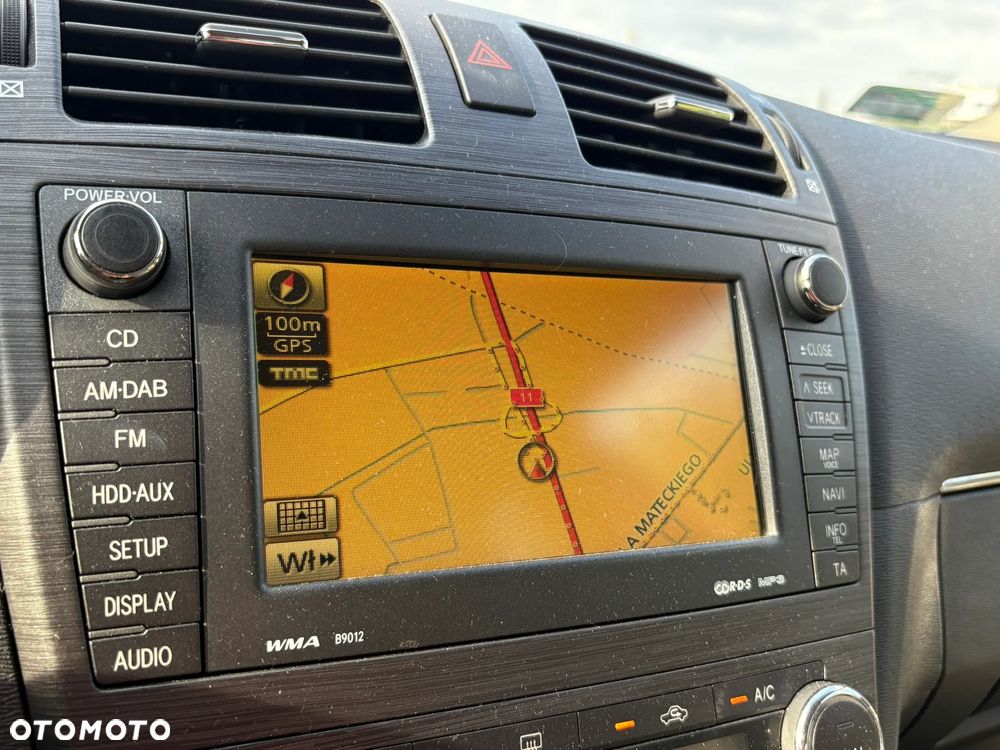 Toyota Avensis 2.0 Prestige EU5 MS - 22