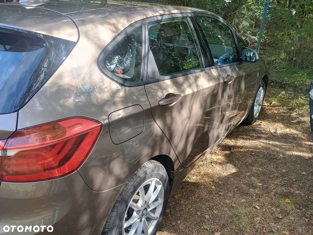 BMW Seria 2 218i - 12