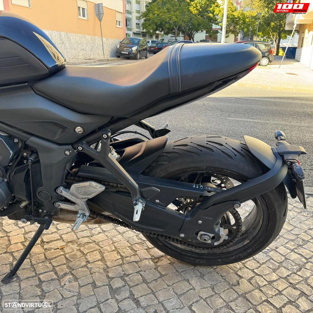 Triumph Trident 660 - 31
