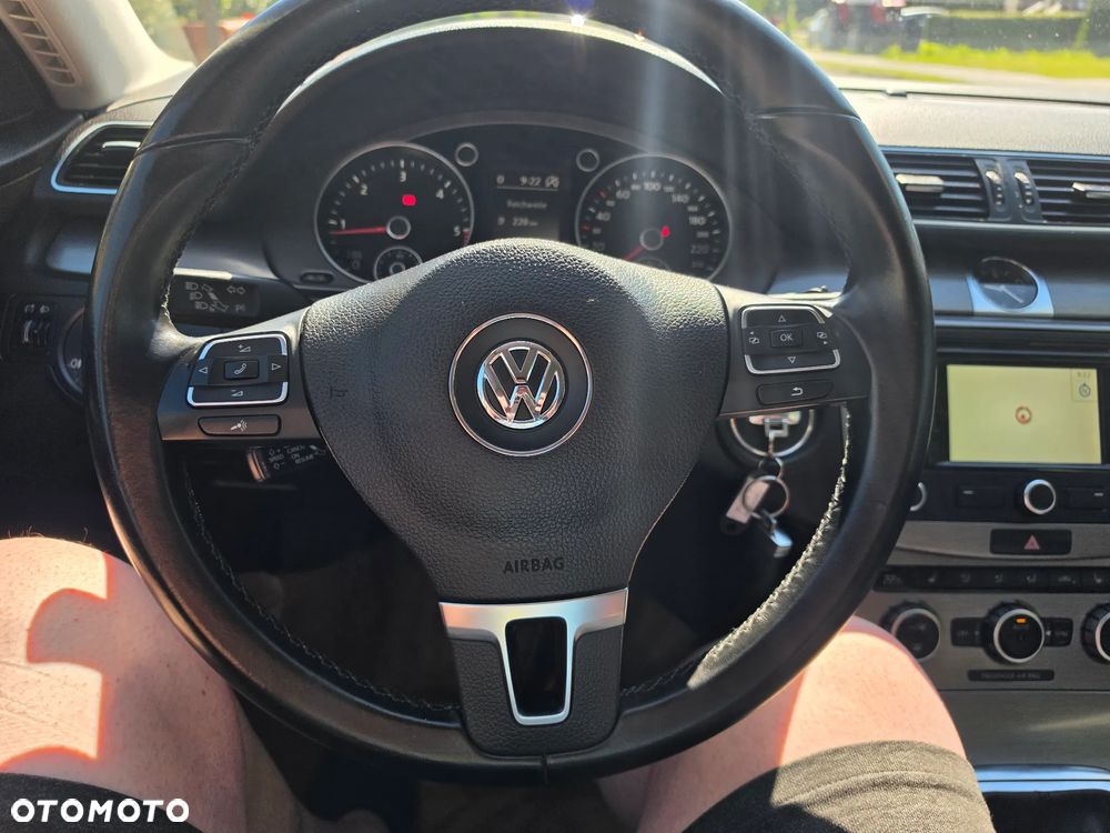 Volkswagen Passat 1.6 TDI BlueMotion Technology Trendline - 17