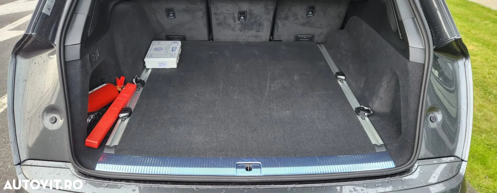 Audi Q7 55 TFSI e quattro Tiptronic PHEV S Line - 11