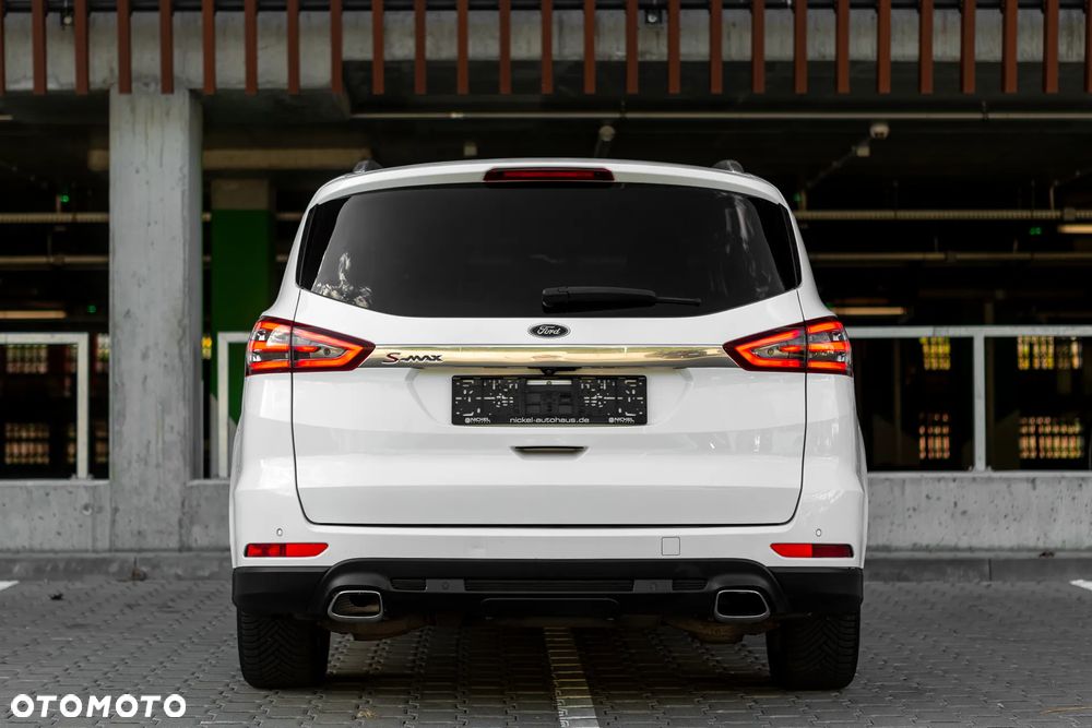 Ford S-Max - 19