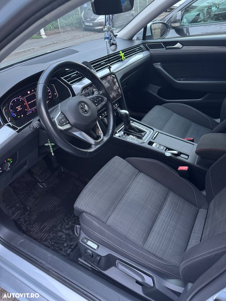 Volkswagen Passat - 7