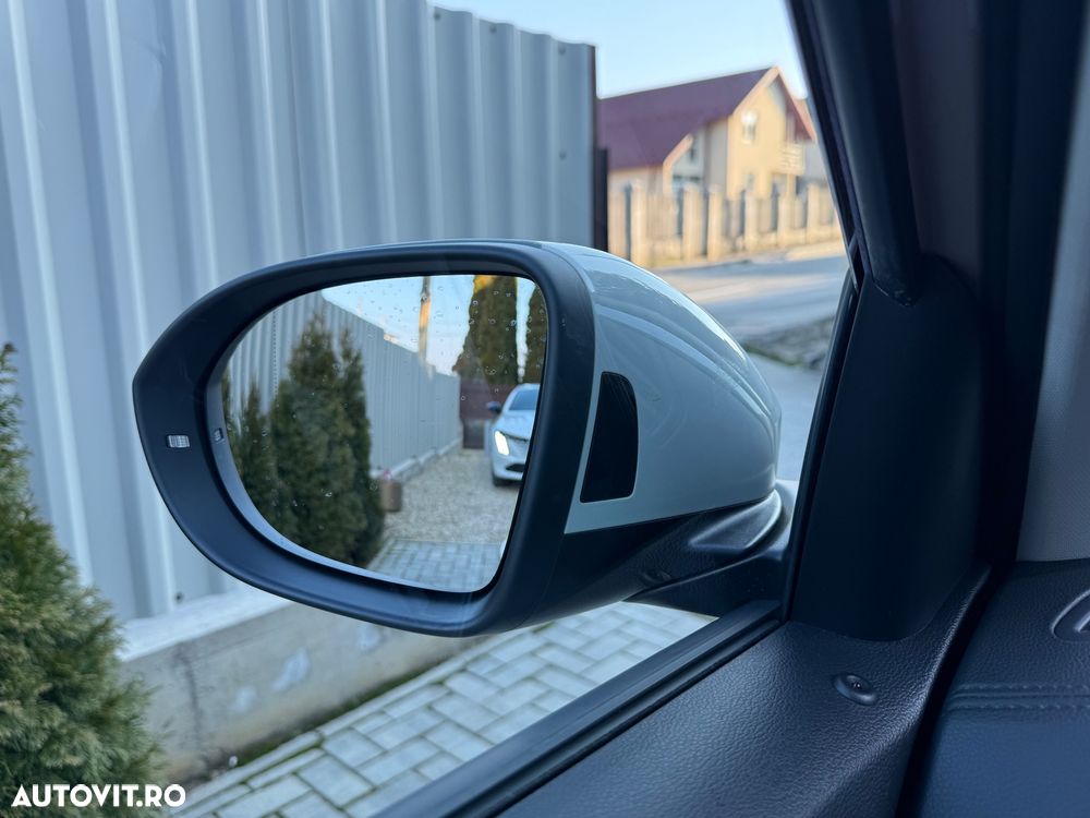 Volkswagen T-Roc 2.0 TDI SCR Life - 25