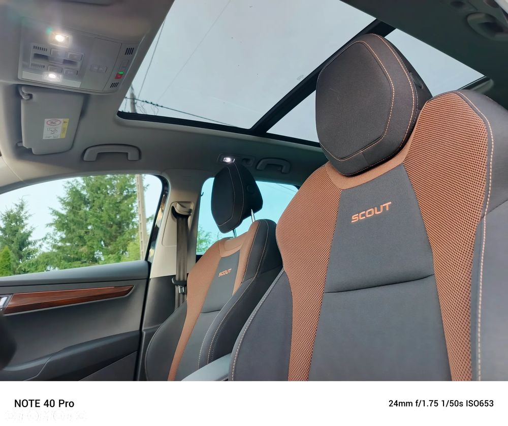 Skoda Karoq 2.0 TDI SCR 4x4 DSG Scout - 10