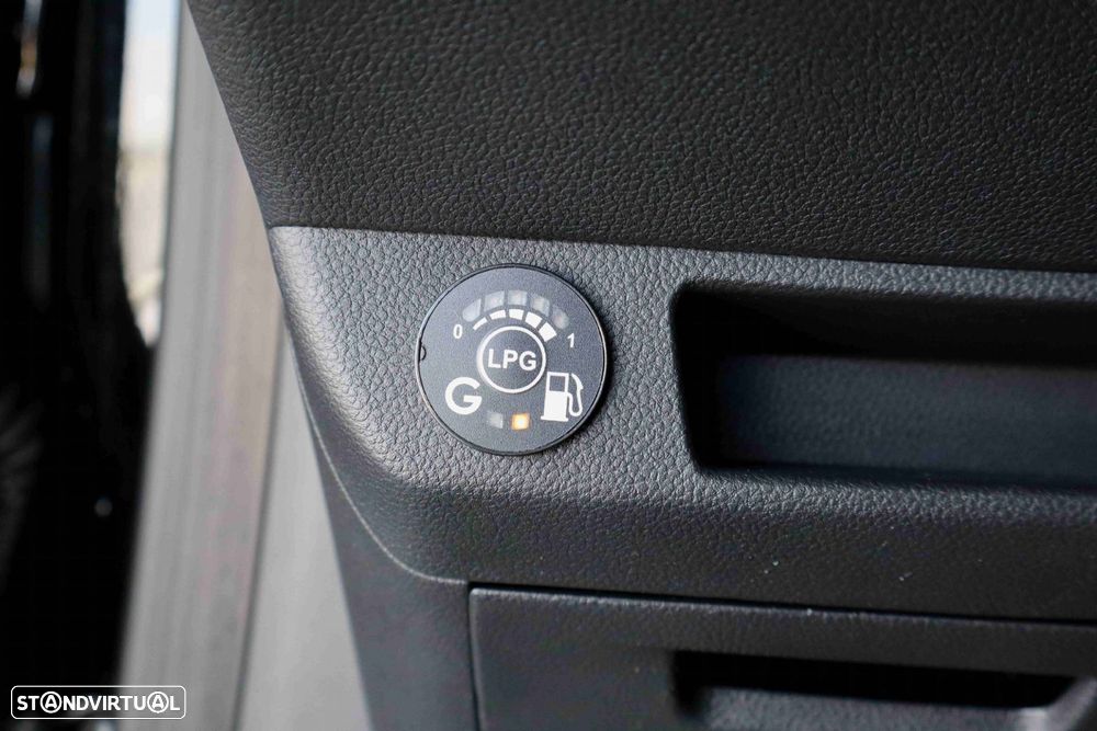 Renault Clio - 14
