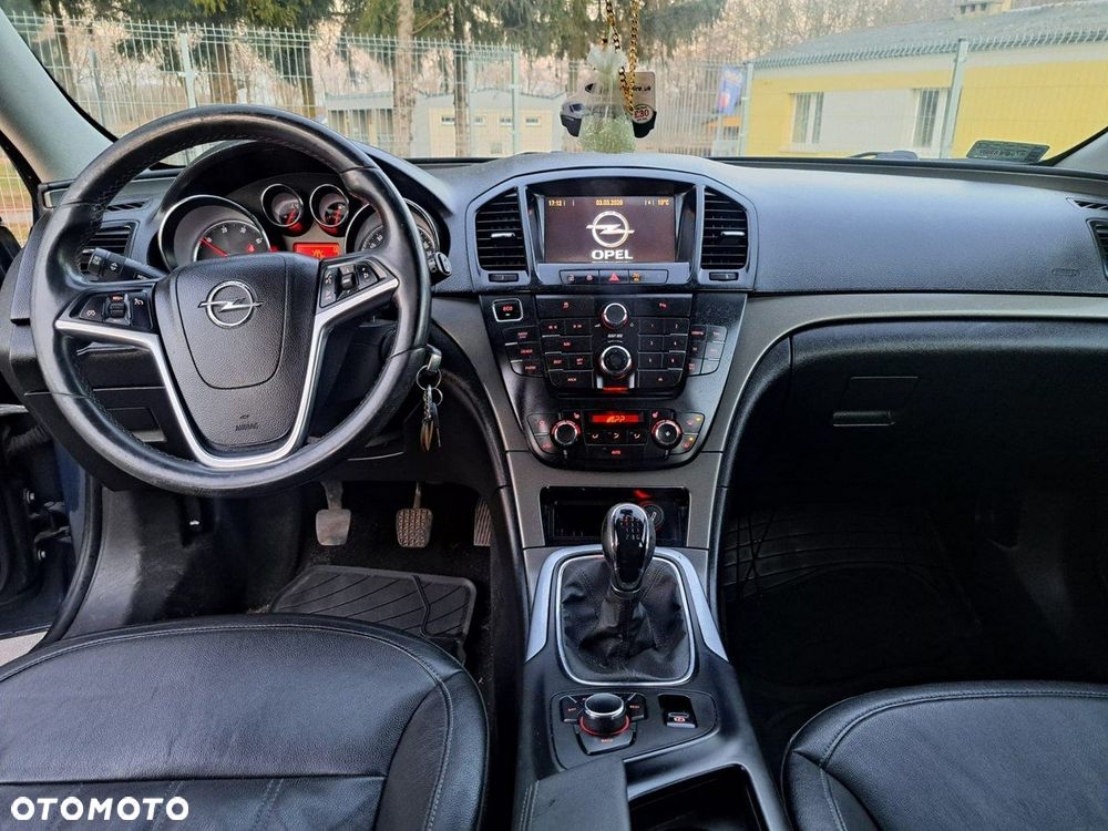 Opel Insignia 2.0 CDTI - 15