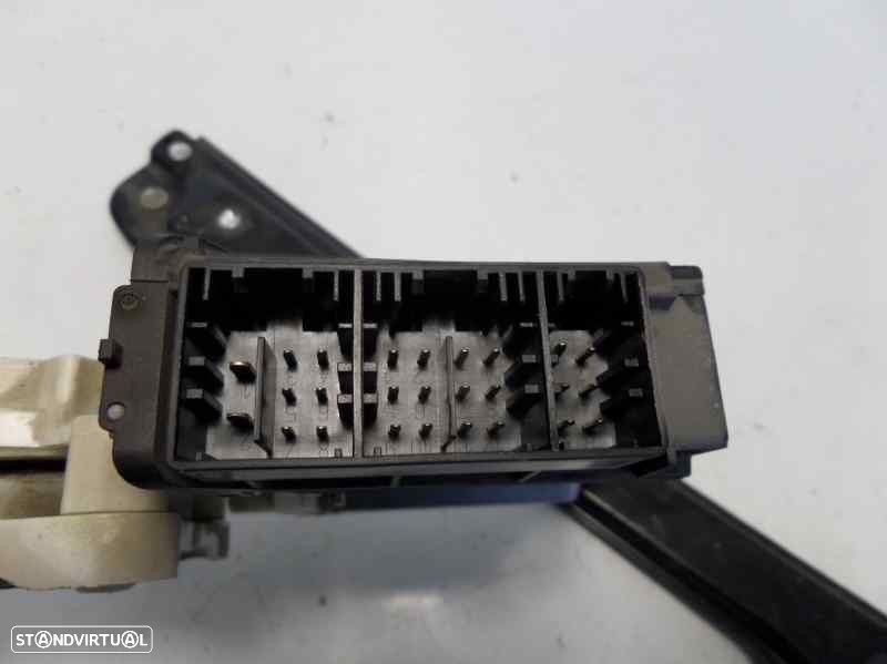 ELEVADOR DE VIDRO FRONTAL DIREITO SEAT IBIZA III 2002 -6L3837756G - 4