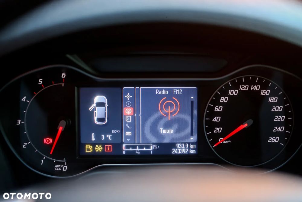 Ford S-Max 2.0 TDCi DPF Business Edition - 30