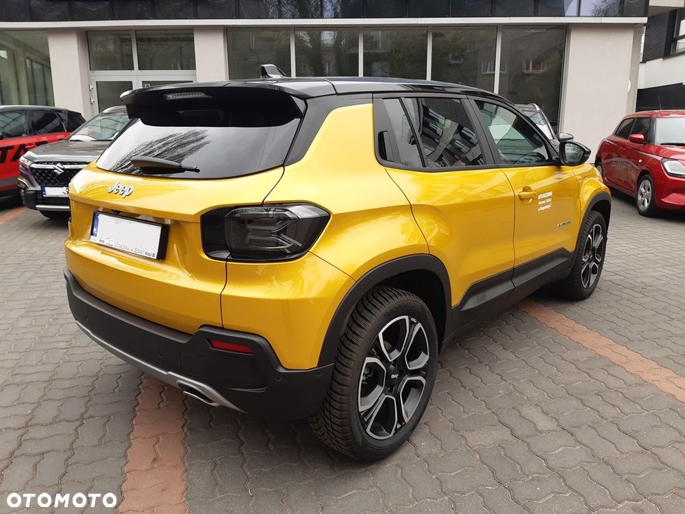 Jeep Avenger 1.2 T3 mHEV Summit FWD eDCT6 - 5