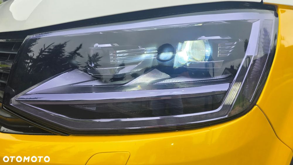Volkswagen Multivan - 22