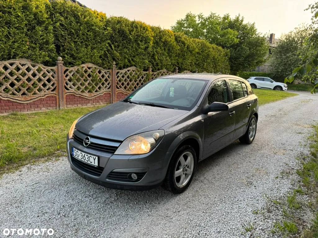 Opel Astra 1.8 Enjoy - 4