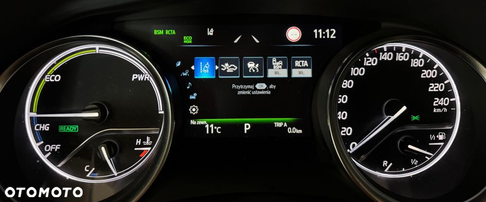Toyota Camry 2.5 Hybrid Executive CVT - 17
