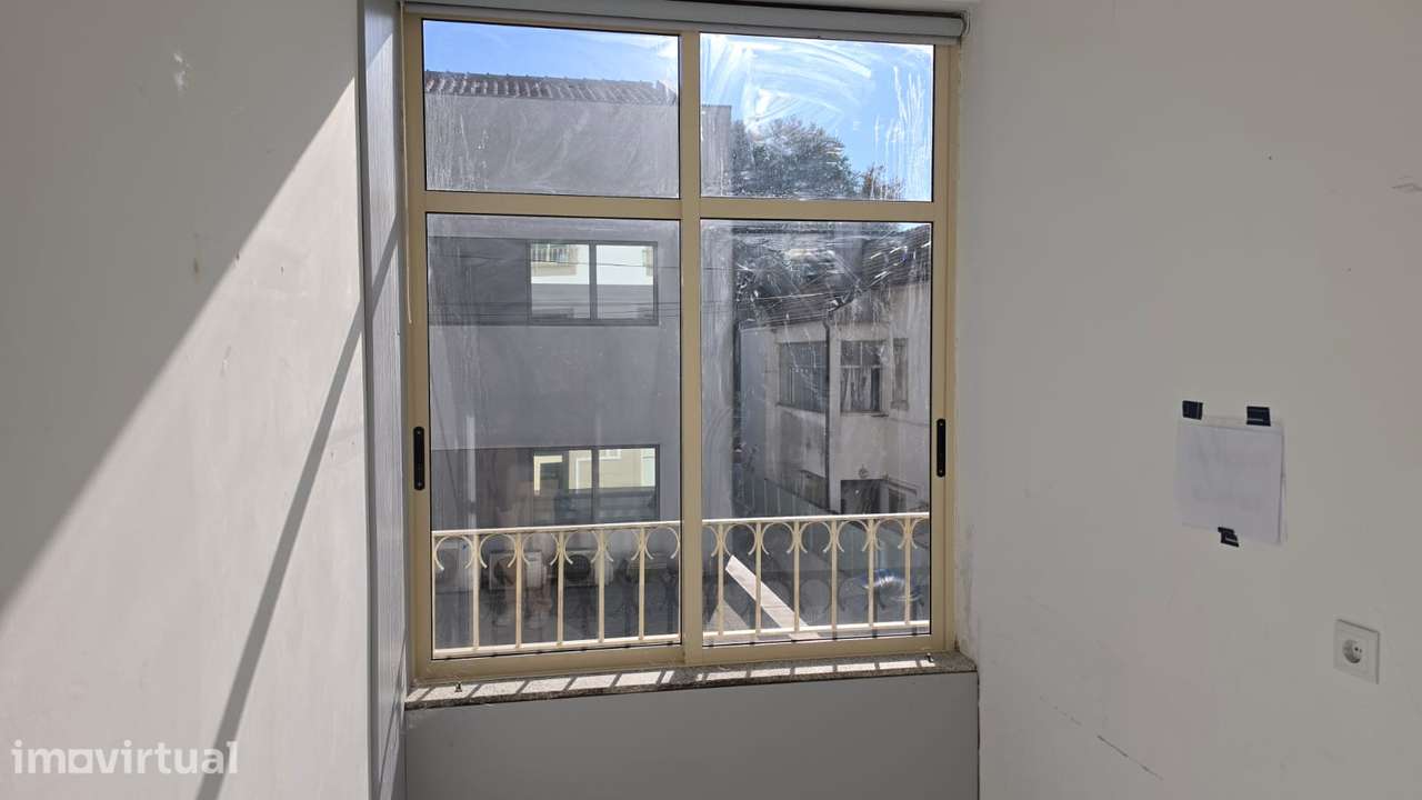 Loja para Arrendamento no Centro de Ponte de Lima – 49 m² - Grande imagem: 5/9