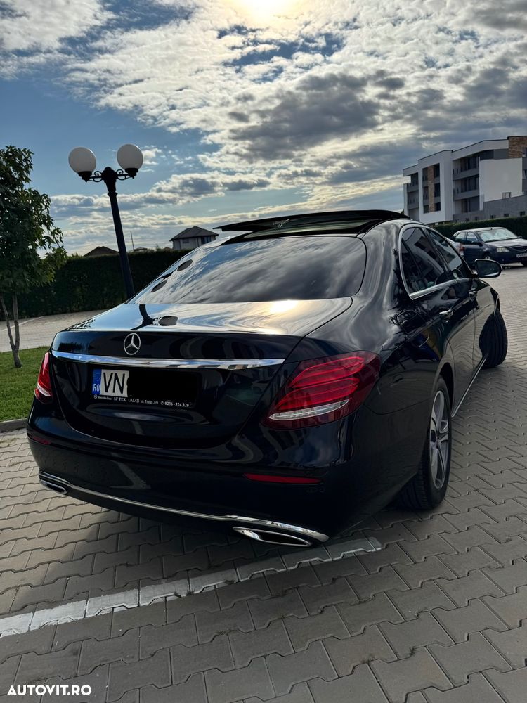 Mercedes-Benz E 220 d 9G-TRONIC - 9