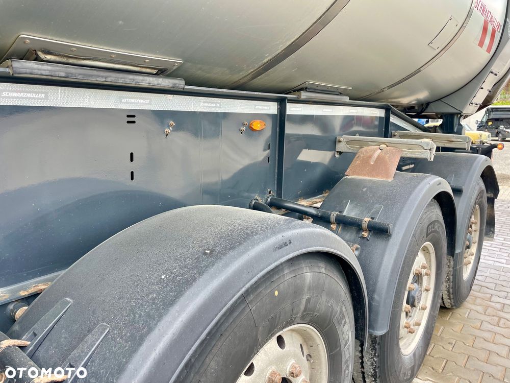 Schwarzmuller K-Serie - 22