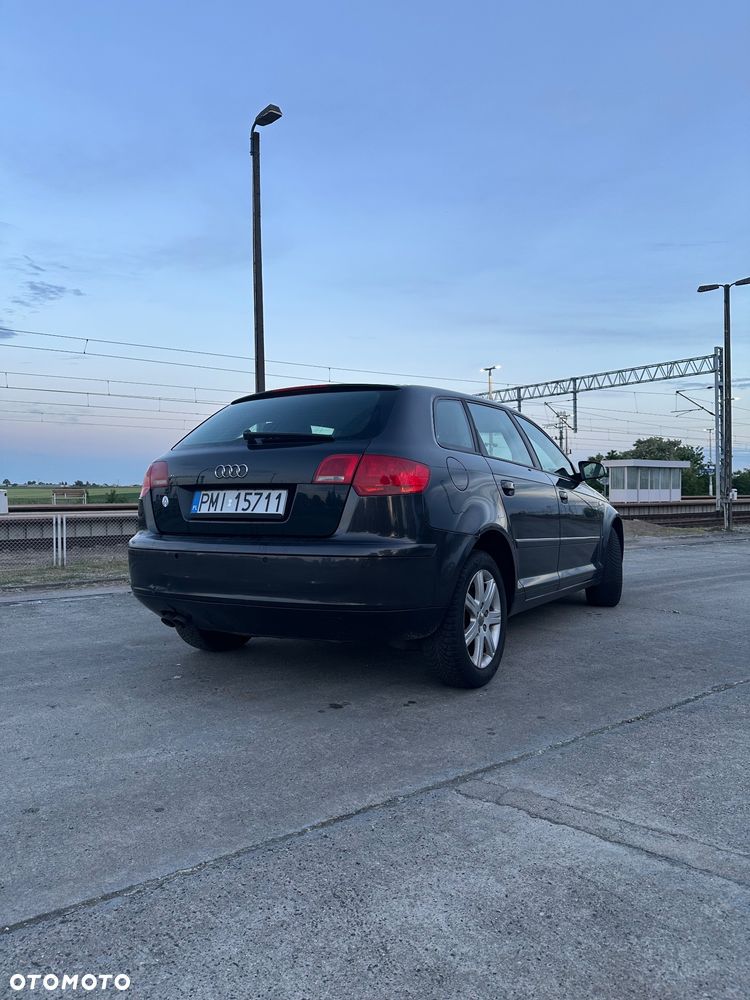 Audi A3 Sportback 2.0 TDI DSG Ambition - 5