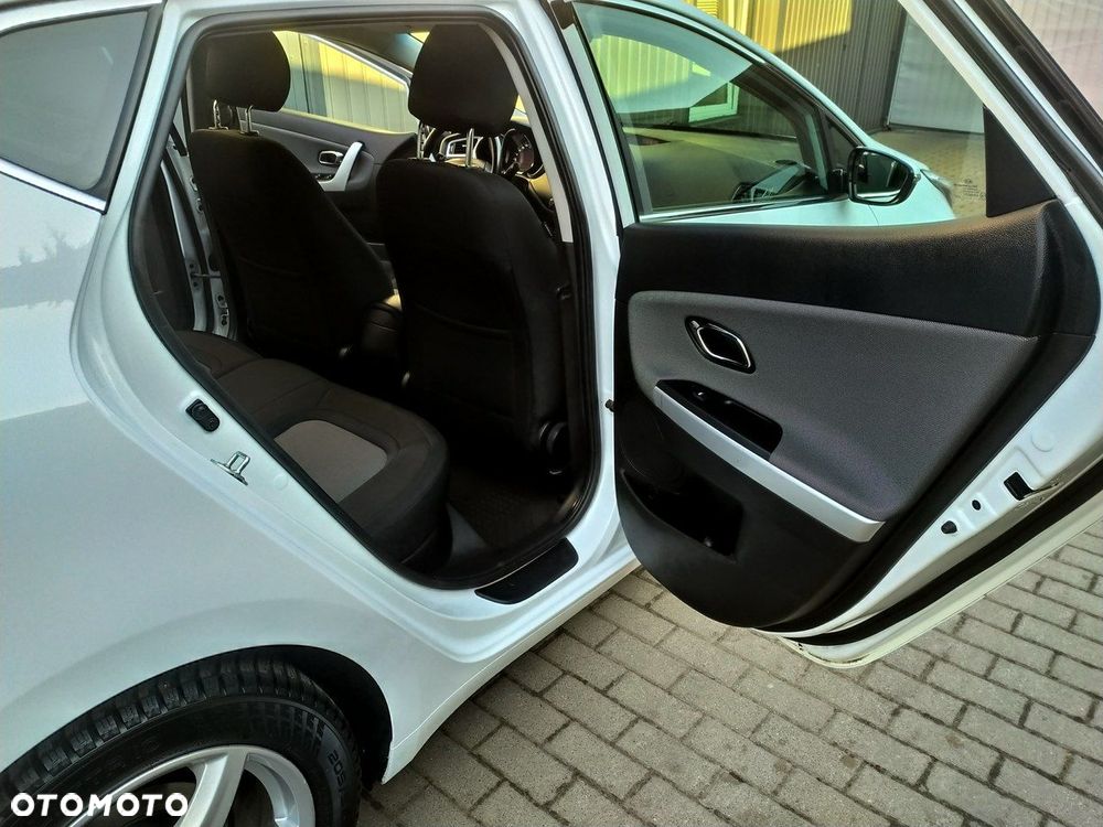 Kia Ceed 1.6 GDI L Business Line DCT - 22