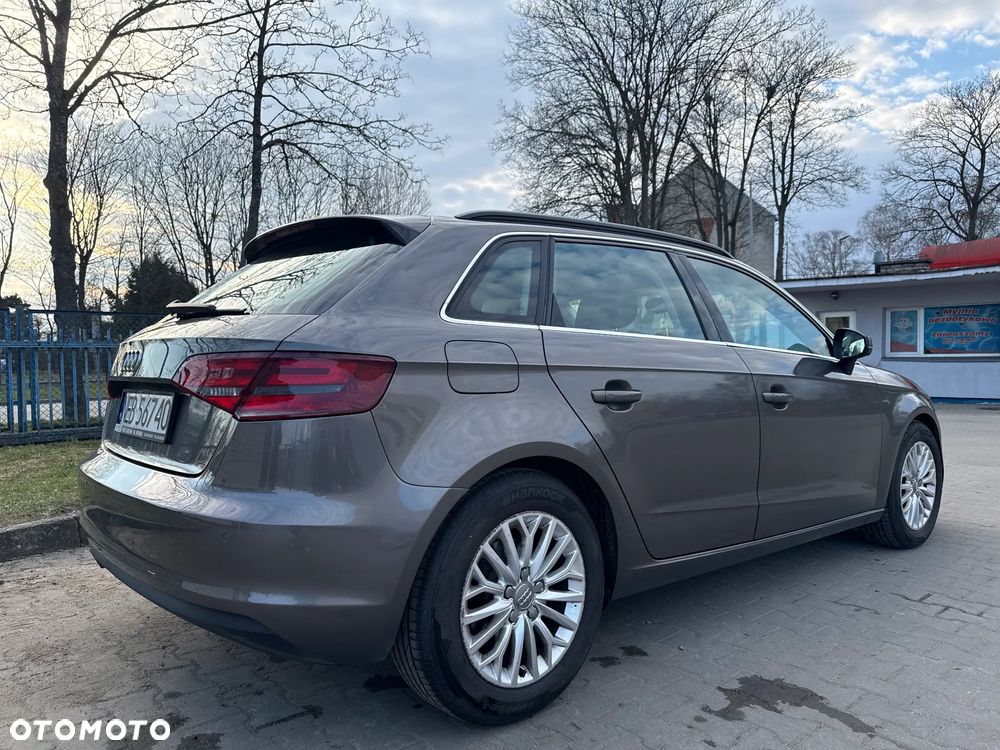 Audi A3 Sportback 2.0 TDI quattro Ambition - 9