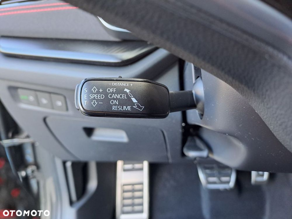 Skoda Octavia 2.0 TSI RS DSG - 12