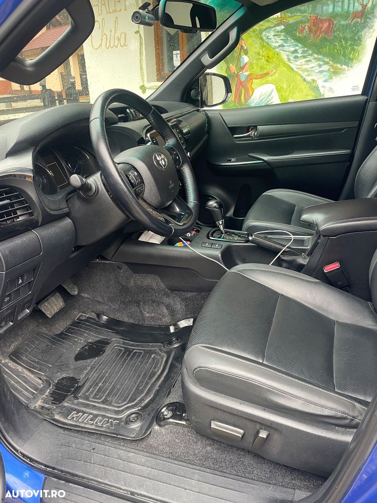 Toyota Hilux 4x4 Double Cab Autm. Invincible - 8