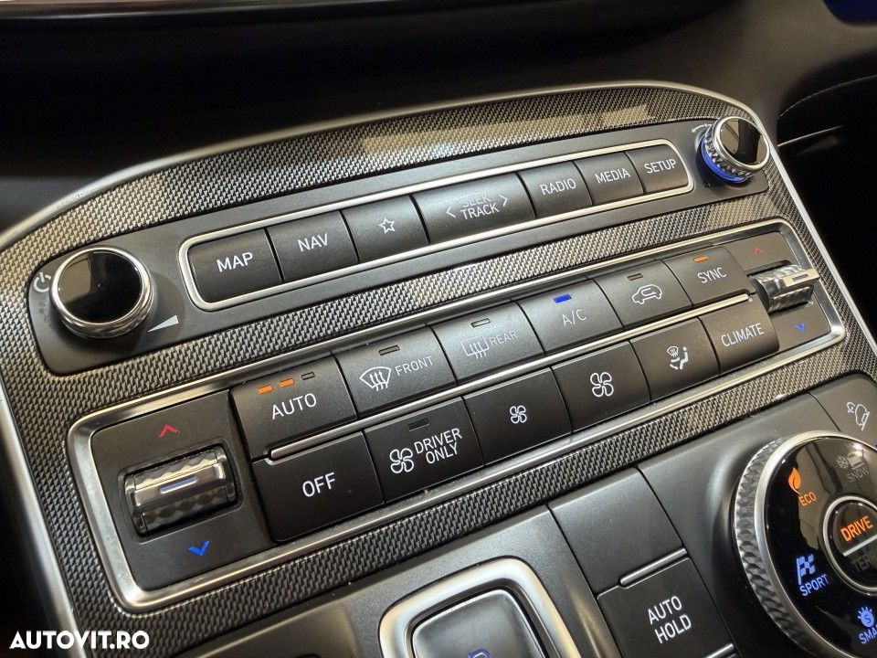 Hyundai Santa Fe - 10
