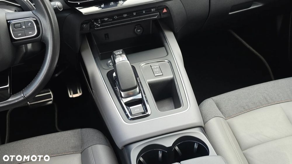 Citroën C5 Aircross 225 e-EAT8 SHINE PACK - 30