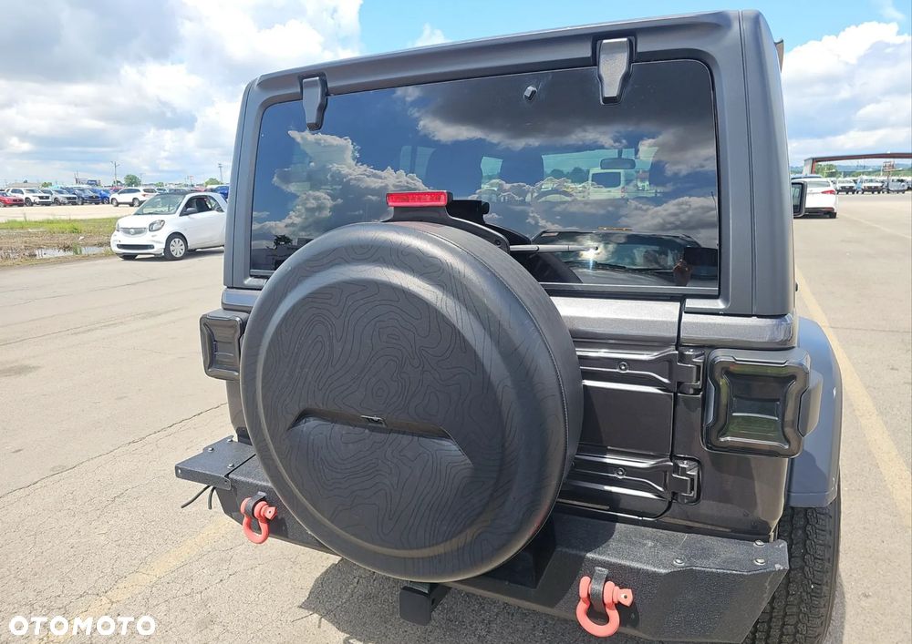 Jeep Wrangler - 6