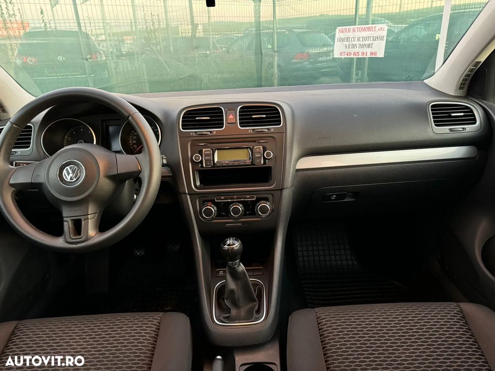 Volkswagen Golf - 19