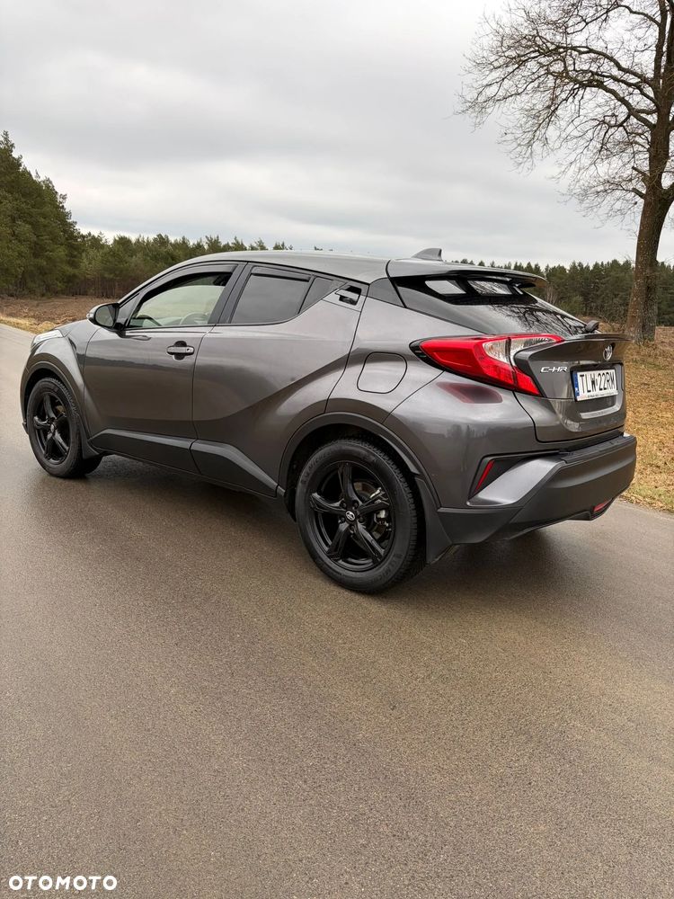 Toyota C-HR - 6