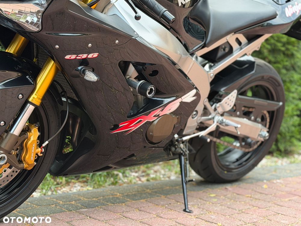 Kawasaki Ninja - 17
