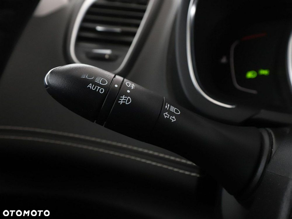 Renault Scenic ENERGY dCi 110 INTENS - 34