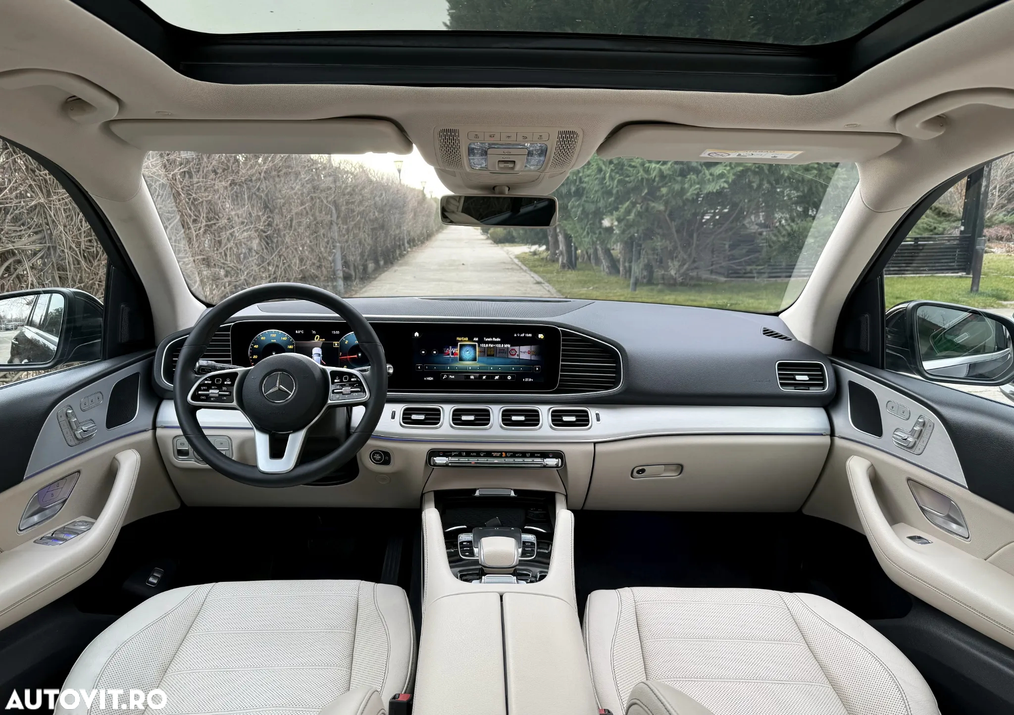 Mercedes-Benz GLE 300 d 4Matic 9G-TRONIC AMG Line - 13