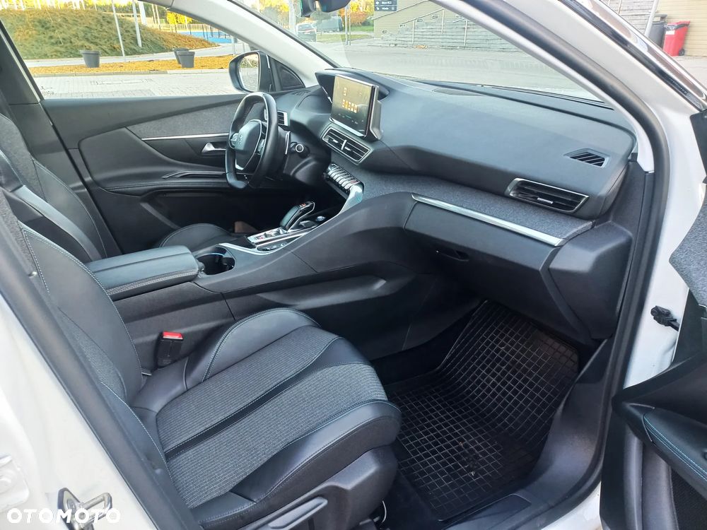 Peugeot 3008 - 13