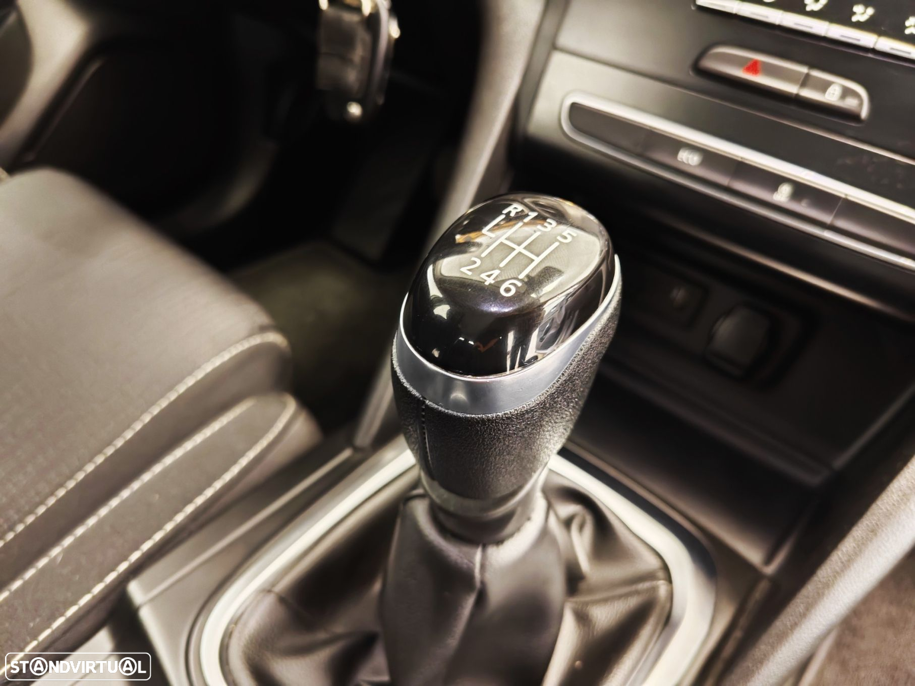 Renault Mégane Sport Tourer 1.5 dCi Zen - 48
