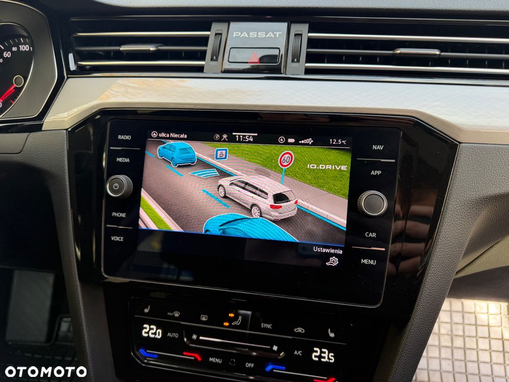 Volkswagen Passat 1.5 TSI EVO Business DSG - 17