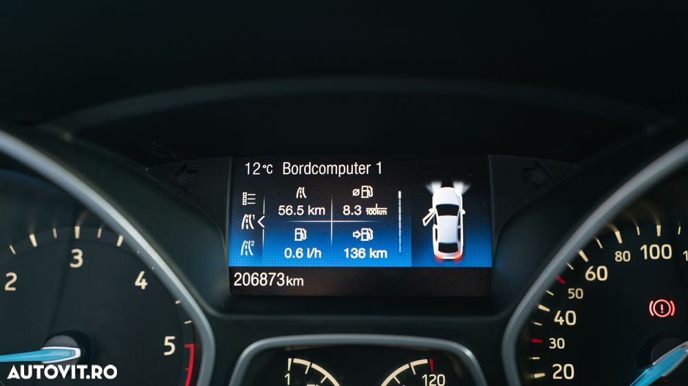 Ford Focus ver-1-5-ecoblue-active-business - 10