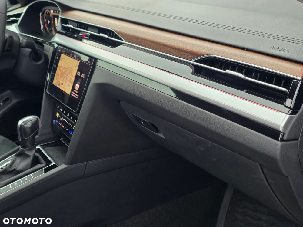 Volkswagen Arteon Shooting Brake 2.0 TDI SCR 4Motion DSG Elegance - 32